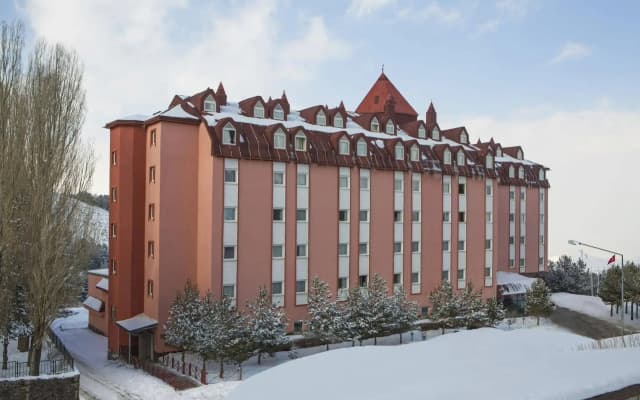 Palan Hotel