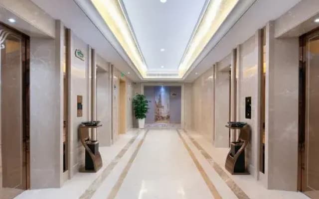Vienna International Hotel (Yingtan Xinjiang New District)