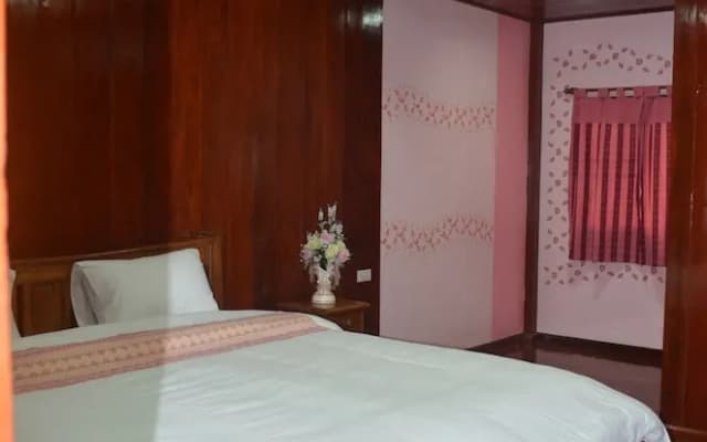Suan Darb Porn Resort (บ้านสวนดาบพรรีสอร์ท)