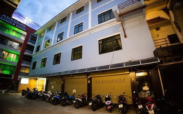 Rico's Patong Residence