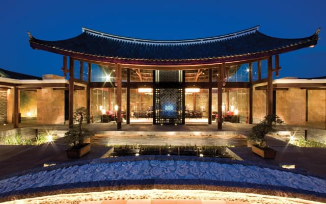 Banyan Tree Lijiang
