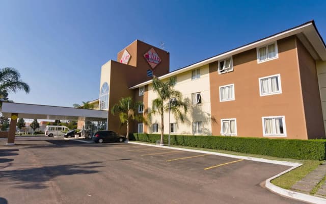 Hotel 10 Curitiba
