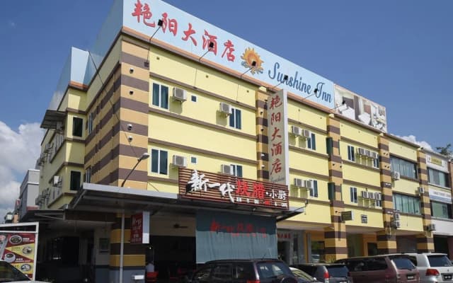 Oyo 43990 Sunshine Inn