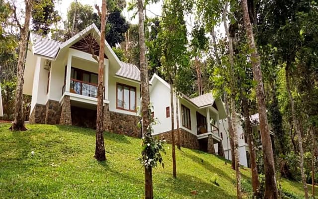 Amaana Plantations Resort