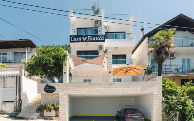 Casa Bianca