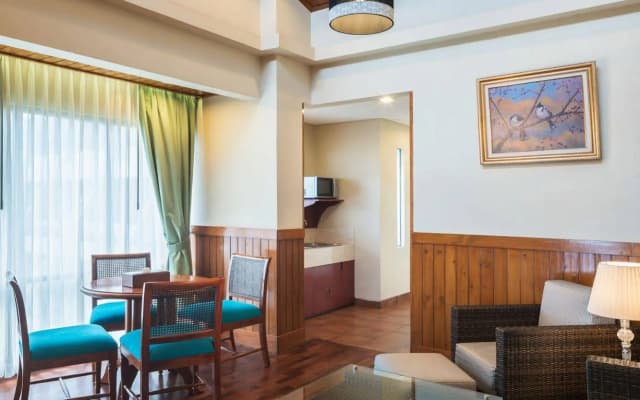 Puncak Pass Resort