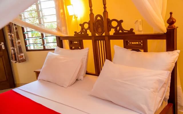 Serenity Villa - 8min Escape in Diani Beach