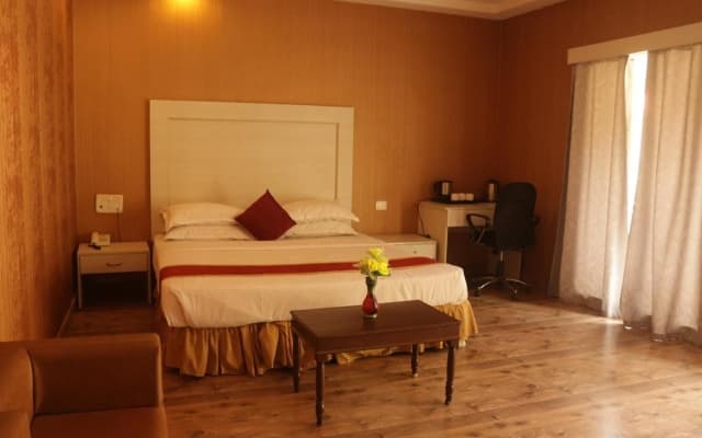 Golden Sun Beach Resort