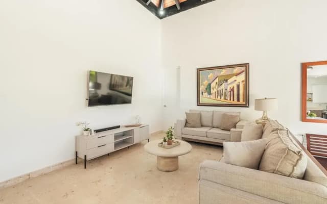3BR Villa With Tropical Style BBQ Private Pool
