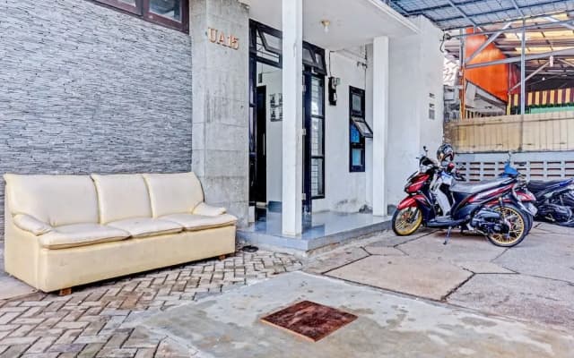 Hotel O Lily House