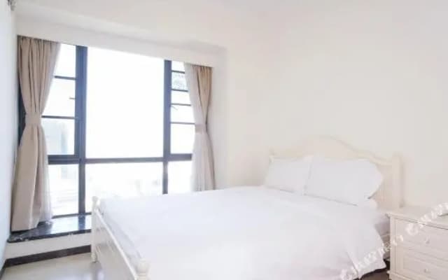 Manli Holiday Apartment(Guanlan Lake New Town in Haikou)