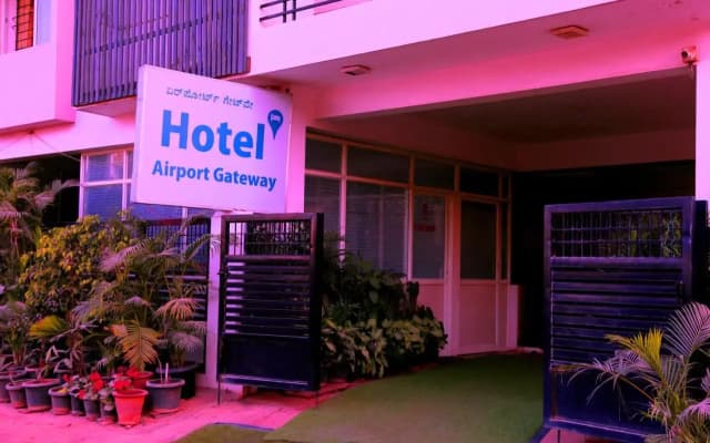 Airport Gateway Hotel