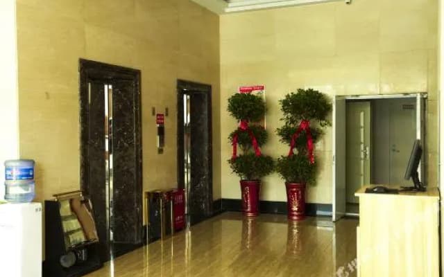 Rujiapai Baiyun Hotel Korla Tianshan East Road