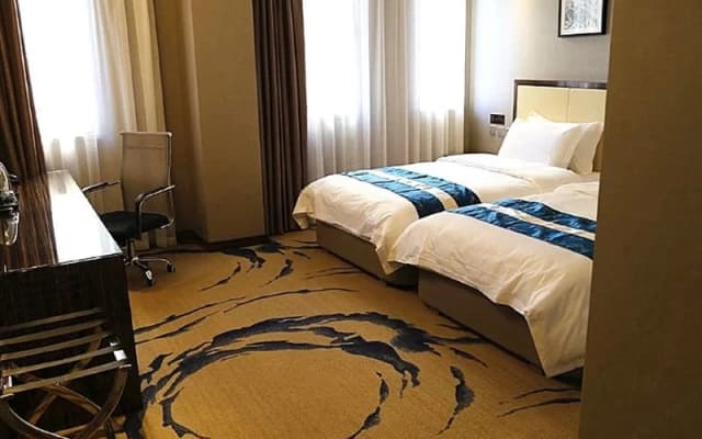 James Joyce Coffetel Hotel (Tianjin Meijiang Exhibition Center Lubei Road Subway Station)