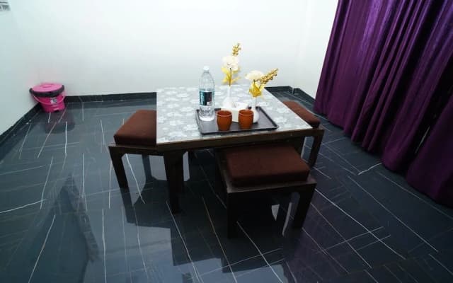 Hotel Ransa Suites And Deluxe Rooms