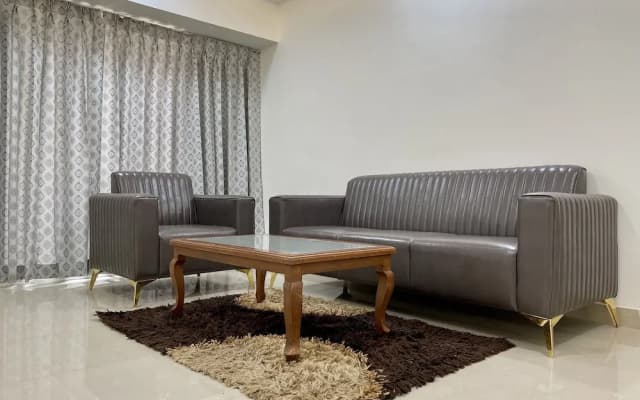 StayBird Silver Oak An Apartment Hotel
