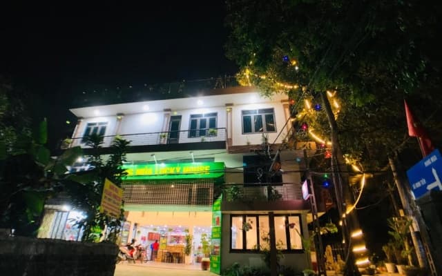 Hang Mua Lucky House