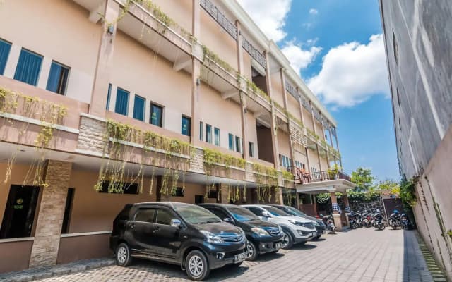 ZenRooms Denpasar Mahendradata
