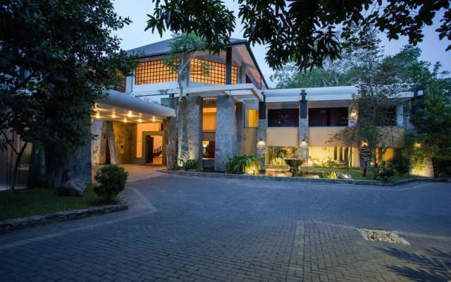 Grand Udawalawe Safari Resort
