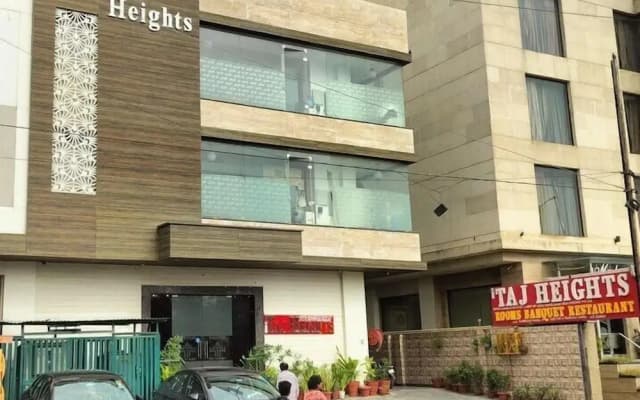 FabHotel Taj Nagari