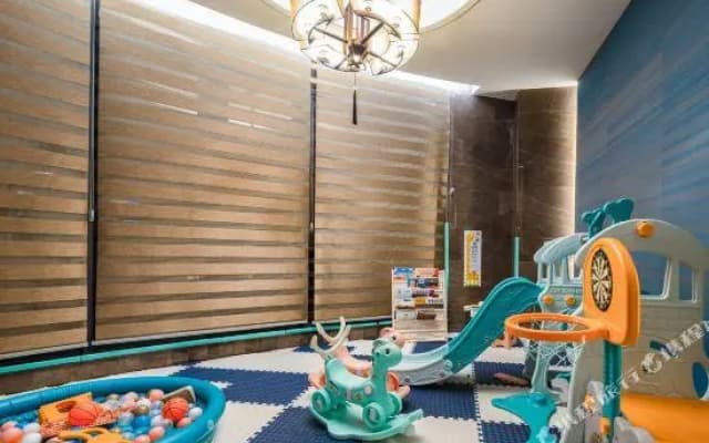 Yue Hotel