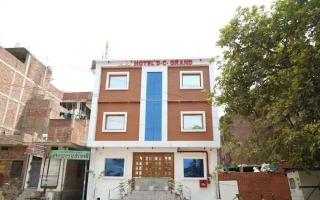Hotel D C Grand