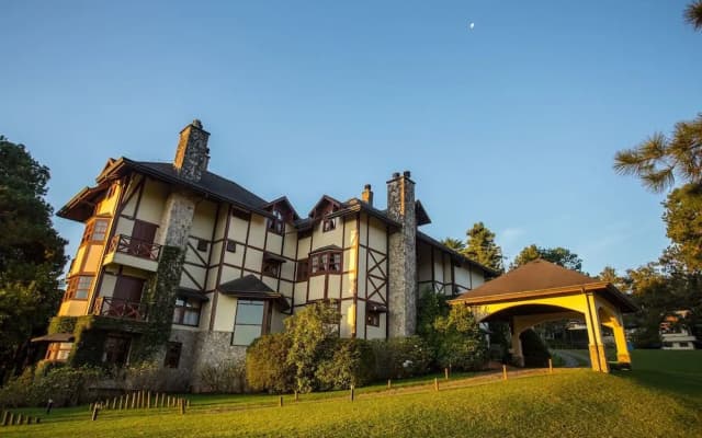 Esquilo Hotel