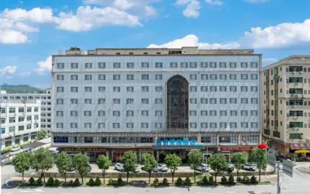Express Hotel (Huizhou Zhongkai No. 2 Middle School)