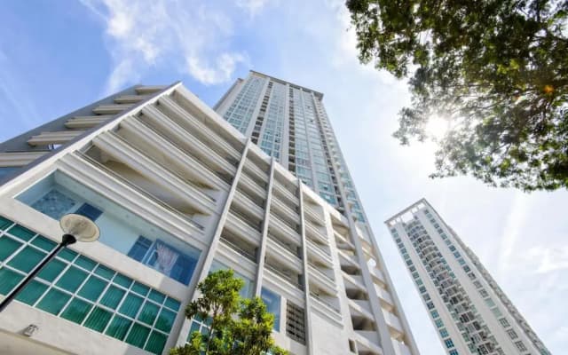 Straits Garden Suites