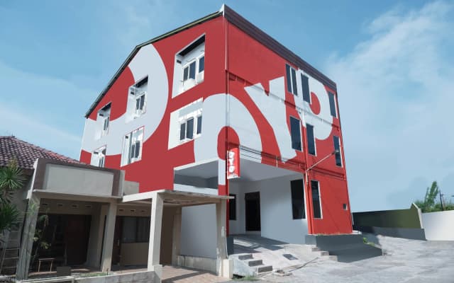 OYO 682 Ceria Homestay Syariah