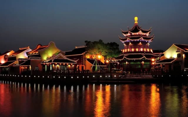 Hotel Indigo Suzhou Jinji Lake by IHG