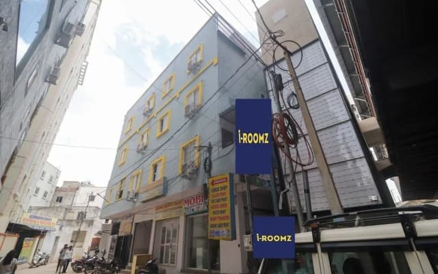 iROOMZ Hotel Galaxy Grand