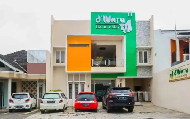 OYO 90193 D'waru Homestay Syariah
