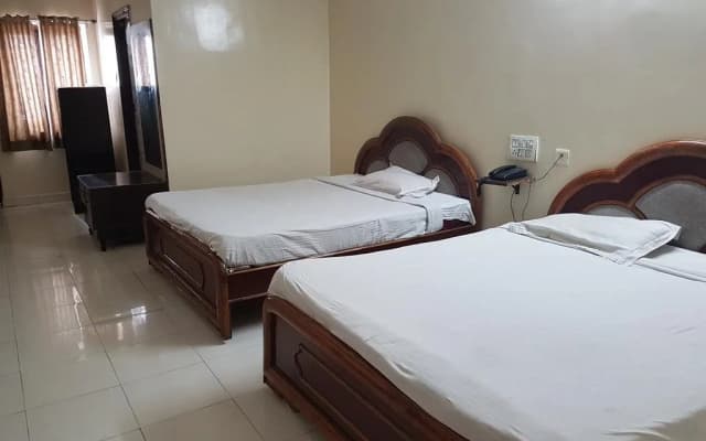 OYO 43619 Sahasra Residency