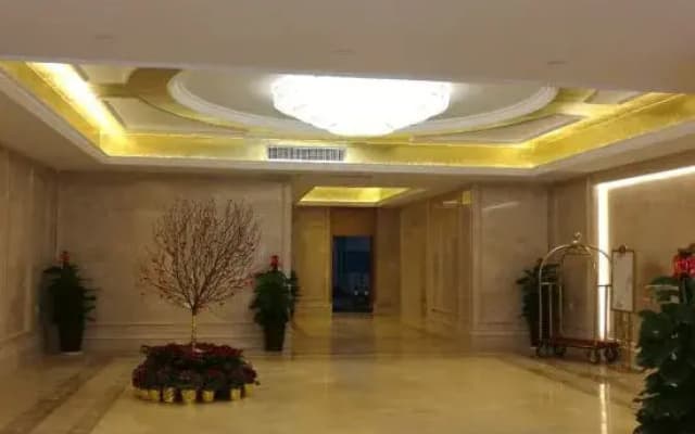 Vienna Hotel (Rong County Guinan Road)