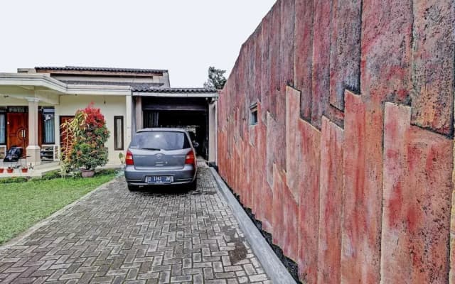 OYO 90454 Adinda Homestay Cibodas Lembang