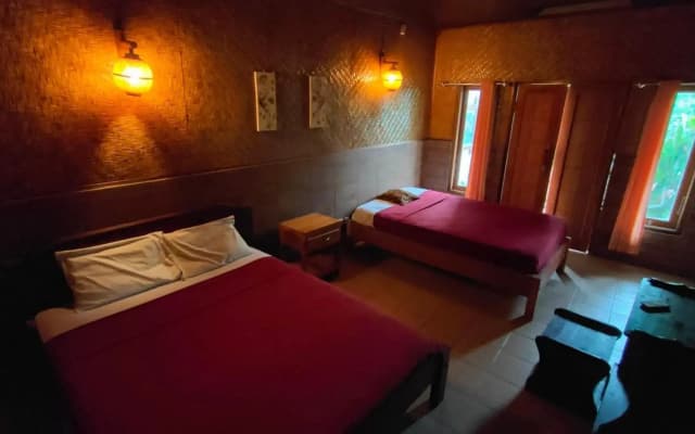 Dua Nina 2 Guesthouse
