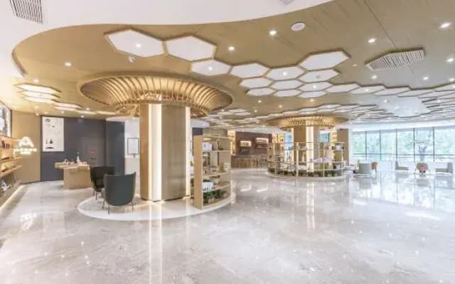 Zhengzhou Zijingshan Park Jinshui Road Atour Hotel