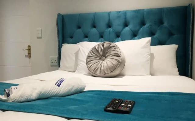 Elgibor Best Guest House