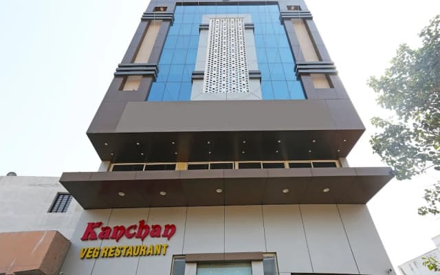 OYO 8387 Hotel Shri Kalyan