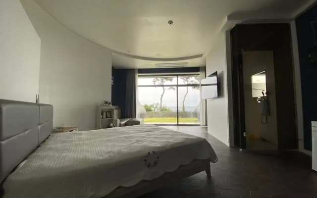 Ocean View Jeju Guesthouse - Hostel