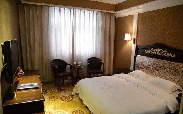 Yiyuan Business Inn