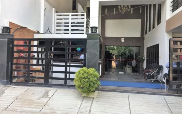 Hotel Park Plaza Varanasi