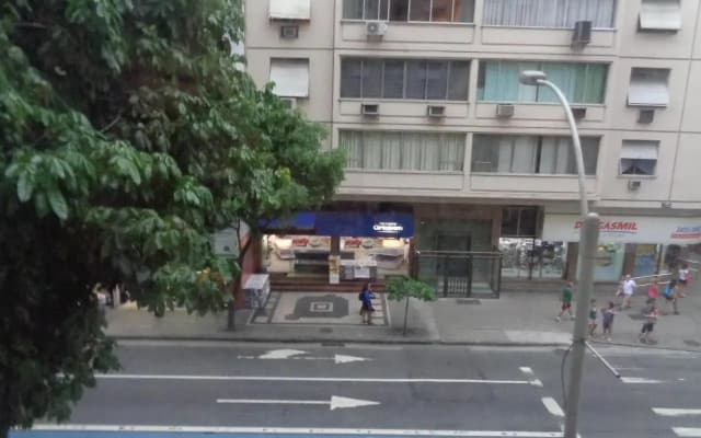 Lindo e Barato, Av Copacabana 479/301