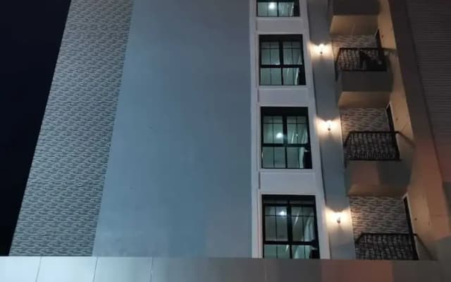 We resident Hotel