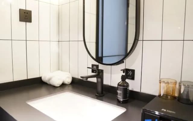 CHANGLV TRUEHOME SELECT  Hotel