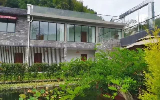 Banbajia Guesthouse Guyan Yishe