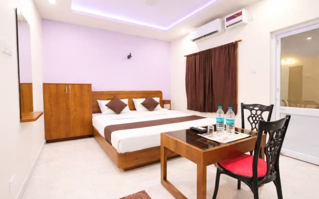 Hotel Blueee Sagar Near Golden Sea Beach