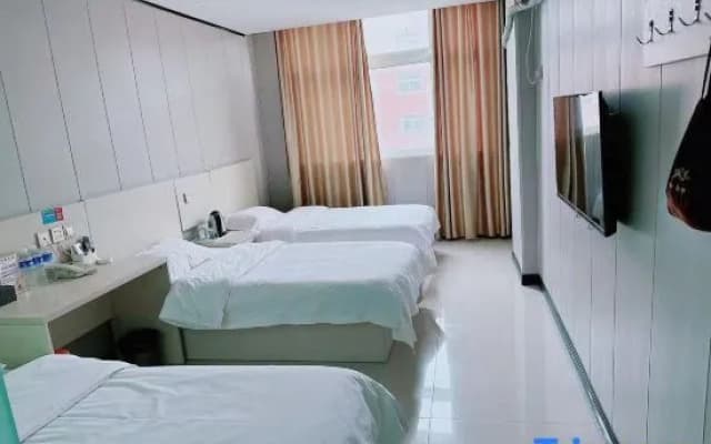 Xihua Rongyue Boutique Hotel