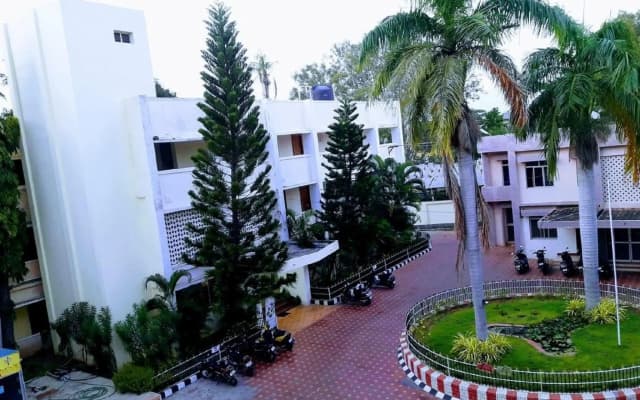 Hotel puduvai ashok